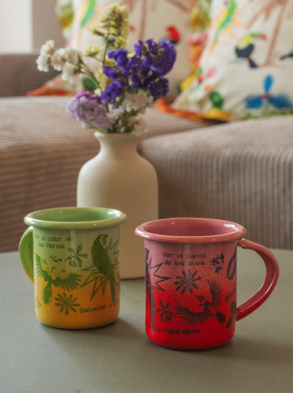 Taza peltre Pétalos rosa