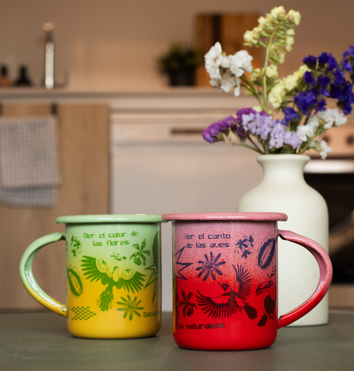 Pétalos Enamel Mug Pink