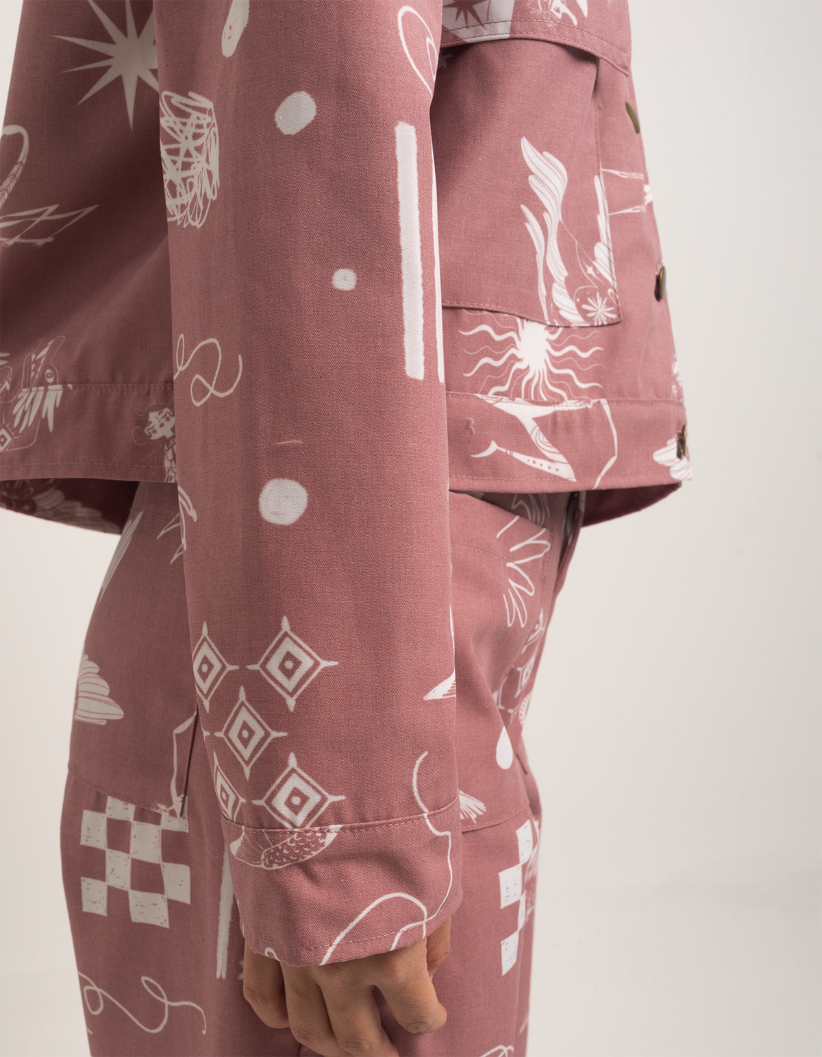 Cazadora bestias terra mujer