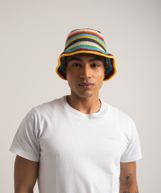 Bucket hat arcoíris