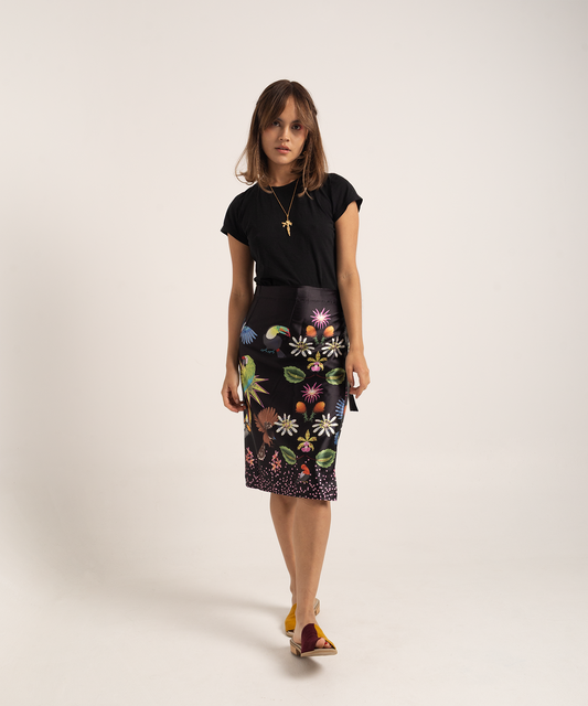 Falda orquídea negra